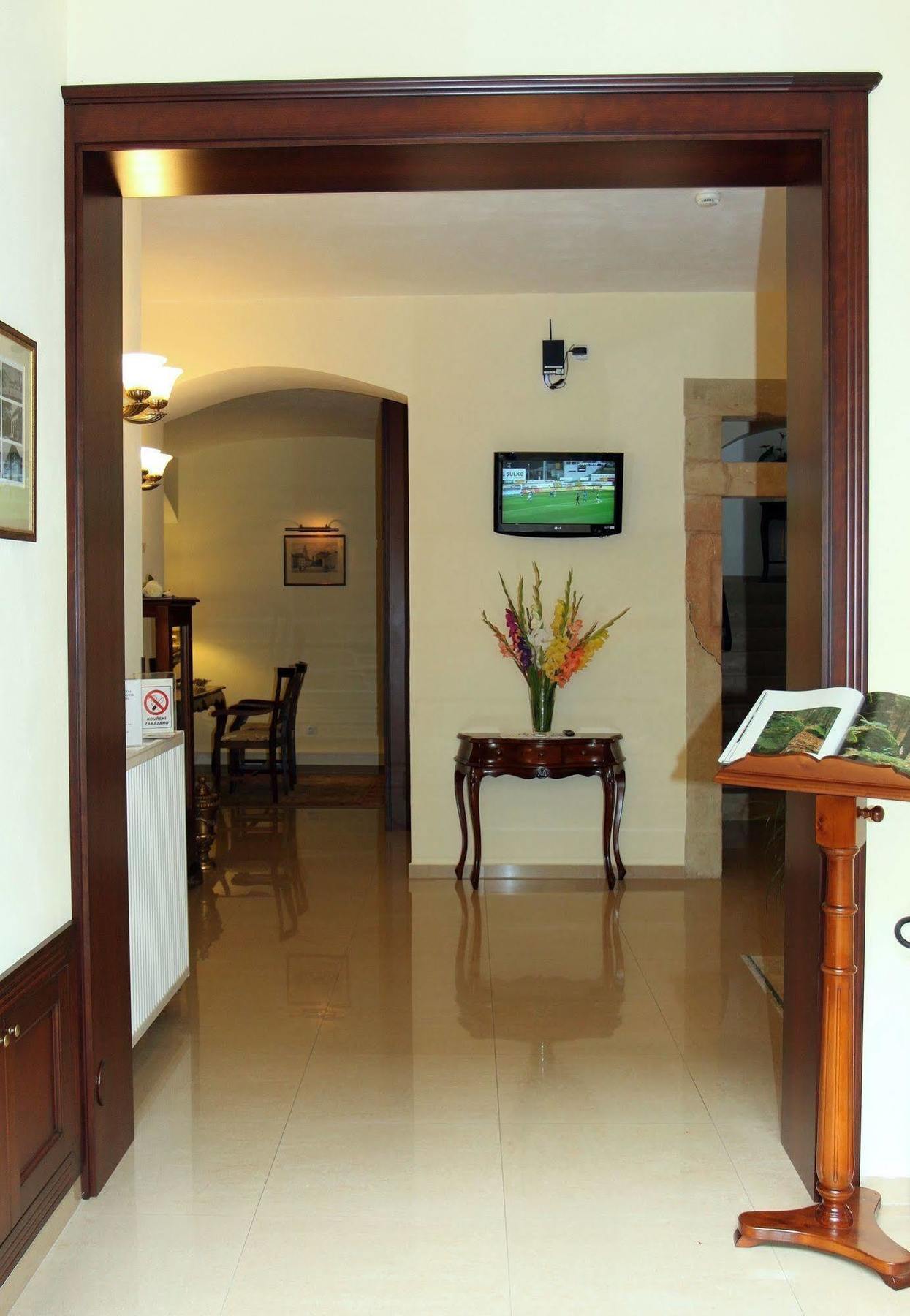 Apartman U Krale - 2 Йичин Экстерьер фото